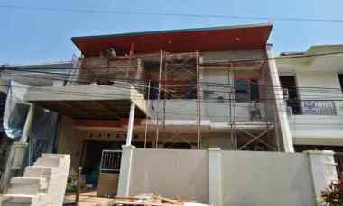 dijual rumah dharmahusada permai