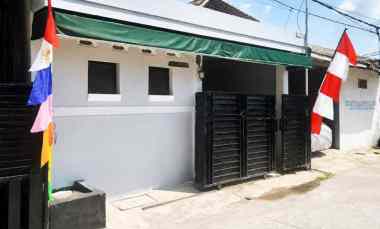 dijual rumah dharmawangsa residence