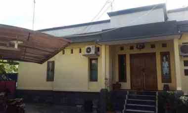 dijual rumah di area ubung gatsu subroto denpasar bali