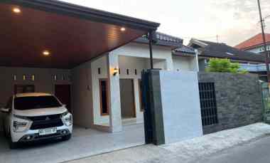 dijual rumah di banyuanyar solo
