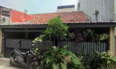 dijual rumah di bendungan hilir jakarta pusat