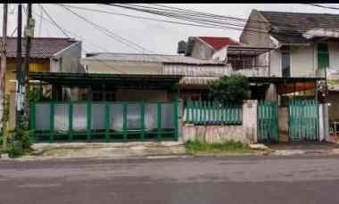 dijual rumah di bintaro sektor 2