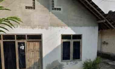 dijual rumah di brayut kec pandowoharjo kab sleman