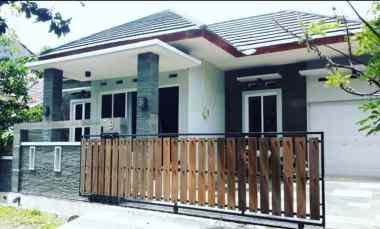 dijual rumah di candi prambanan manyaran semarang