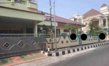 dijual rumah di cempaka putih tengah