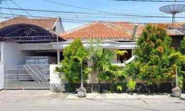 dijual rumah di cipunegara sby