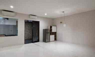 dijual rumah di foresta foglio bsd