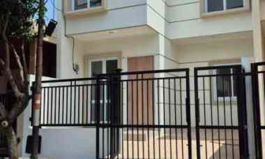 dijual rumah di gading serpong