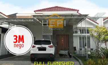 dijual rumah di graha padma semarang barat
