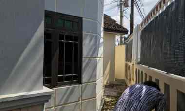 dijual rumah di gumpang sukoharjo