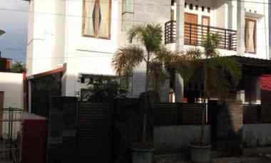 Dijual Rumah di jl. Cempaka No 12 Kel.Komet Banjarbaru