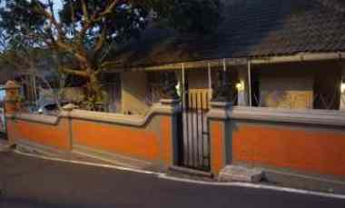 dijual rumah di jl cinde semarang