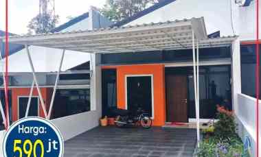 Dijual Rumah di jl Grafika Banyumanik Semarang