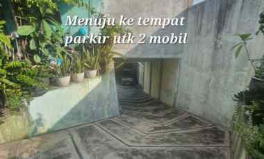 dijual rumah di jl s parman semarang