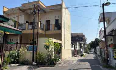 dijual rumah di jongke laweyan solo