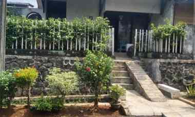 dijual rumah di karang tengah ciledug