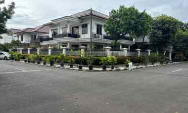 dijual rumah di kayu putih