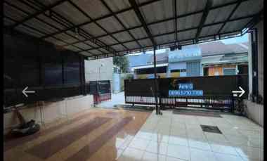 gambar dijual rumah di komplek buahbatu dekat podomoro