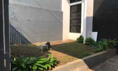 dijual rumah di komplek bumi sariwangi bandung barat