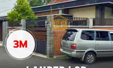 dijual rumah di lamper lor semarang selatan