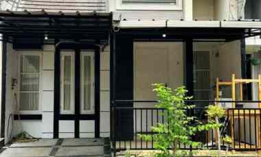 dijual rumah di legenda wisata