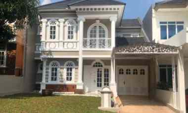 dijual rumah di legenda wisata cibubur