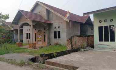 Dijual Rumah di Lrg Lestari Satu, RT 22 Paal Merah Lamo