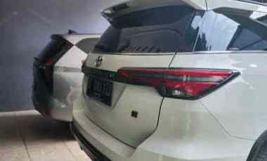 dijual rumah di manahan solo