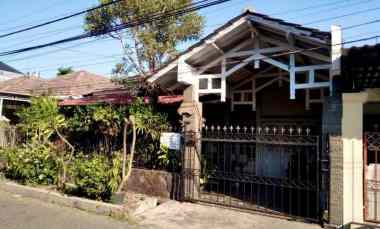dijual rumah di manyar indah dekat merr galaxy mall