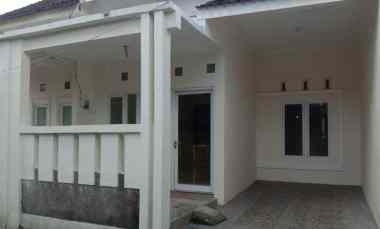dijual rumah di margosari citarum semarang