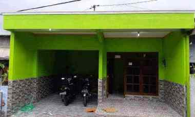 dijual rumah di merbau banyumanik semarang