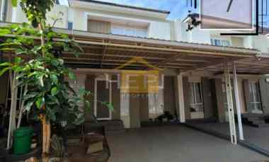 dijual rumah di paramount village simongan semarang