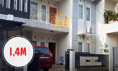 dijual rumah di pedalangan banyumanik semarang