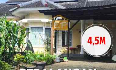 dijual rumah di pedalangan banyumanik semarang