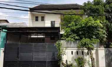 dijual rumah di pertukangan utara