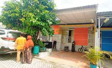 gambar dijual rumah di perum ayodya sekaran gunpat semarang