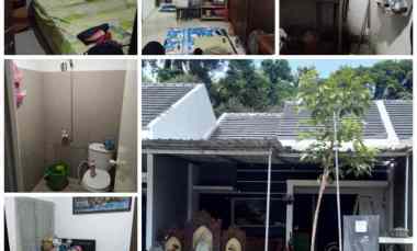 dijual rumah di perum green calateya klipamg