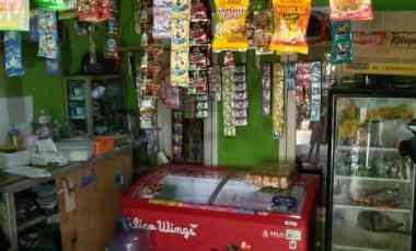 dijual rumah di perumahan mega regency blok e25 no 8