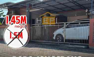 dijual rumah di roro jonggrang manyaran semarang