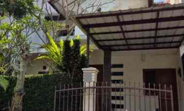 dijual rumah di setra duta dekat sarijadi pasteur