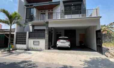 dijual rumah di sumber solo