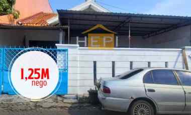 dijual rumah di tirtoyoso semarang timur