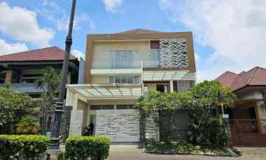 dijual rumah dieng sukun malang