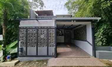 Dijual Rumah Beserta Isi Nya di Perumahan Viqui Recidence Blok A-7