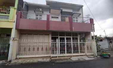 dijual rumah dijual rumah di jl giyanti