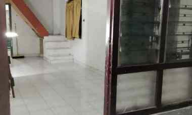 dijual rumah dijual rumah di jl petojo