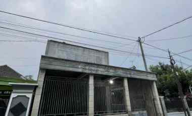 dijual rumah dijual rumah di jl untung