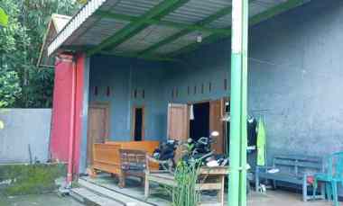 dijual rumah dijual rumah di melikan