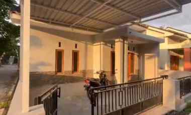 dijual rumah dijual rumah di ngemplak