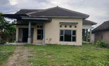 dijual rumah dijual rumah di pinggir